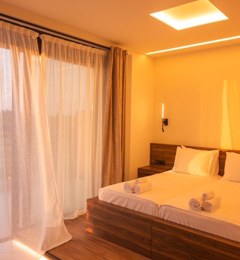 Salt Boutique Hotel Palouki Exteriör bild
