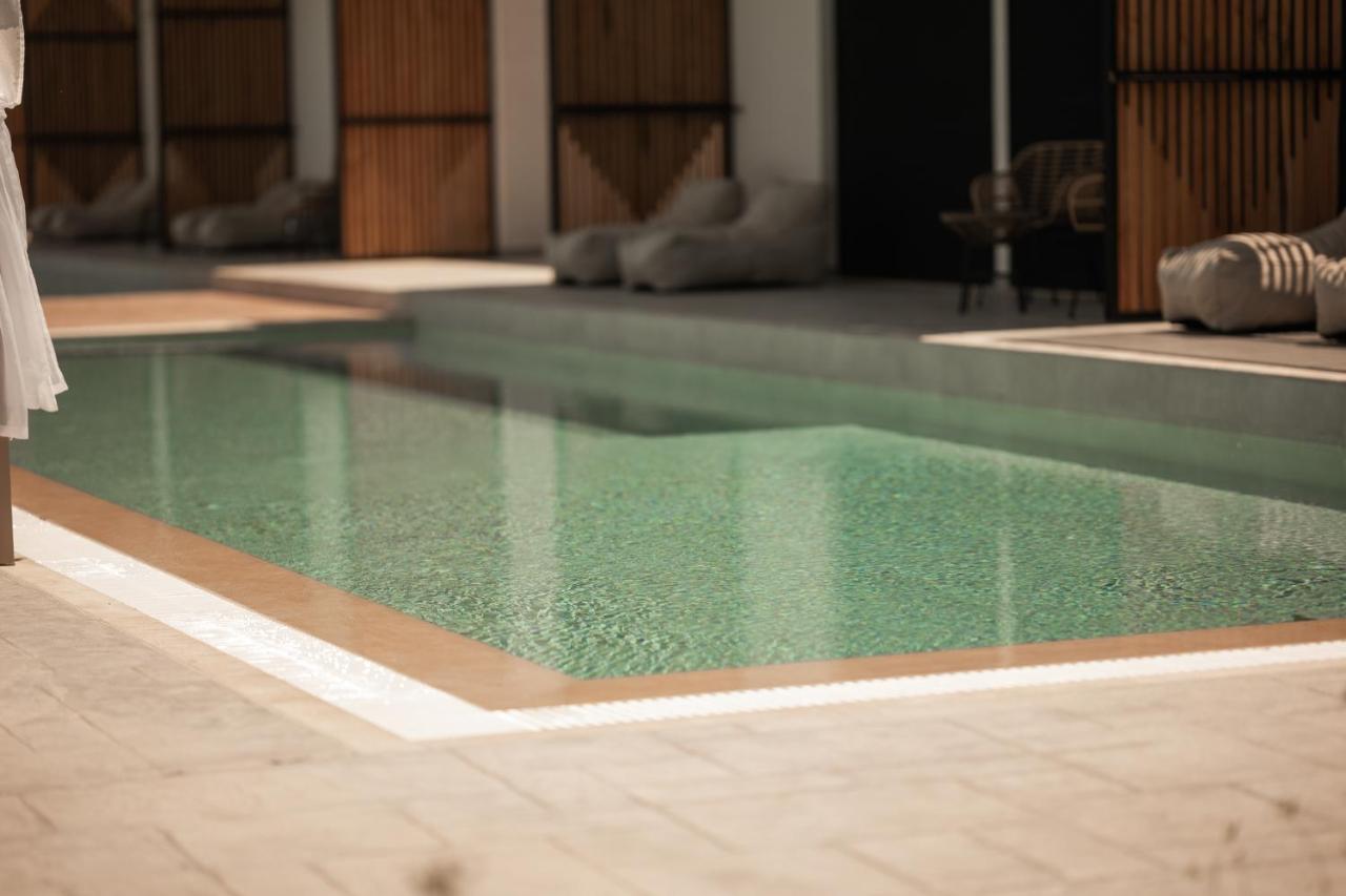Salt Boutique Hotel Palouki Exteriör bild