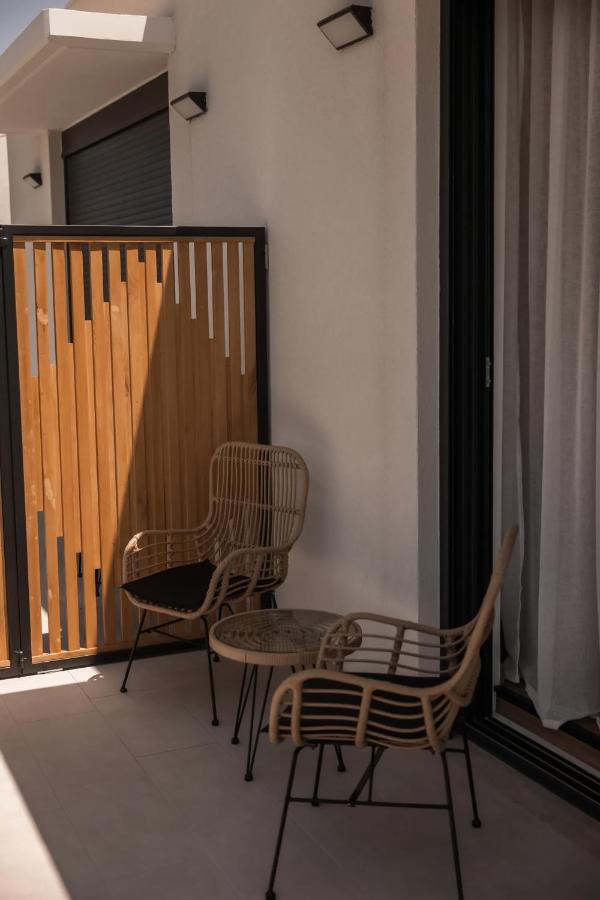 Salt Boutique Hotel Palouki Exteriör bild