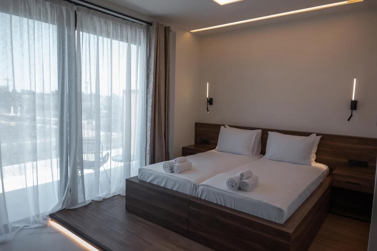Salt Boutique Hotel Palouki Exteriör bild